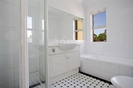 15/189 Ben Boyd Road, Neutral Bay NSW 2089 - Townhouse For Rent | Domain - Photo 5