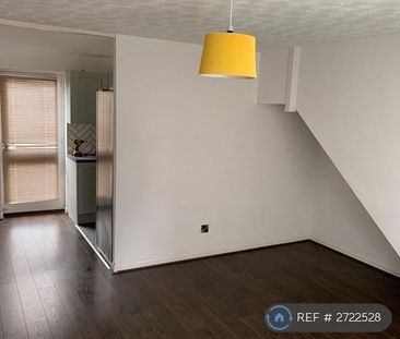 2 bedroom semi-detached house to rent - Photo 1