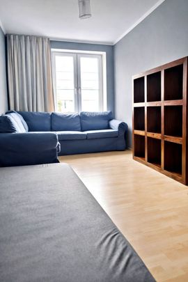 Duże, 2 oddzielne pokoje, parking, media w cenie - Фото 1