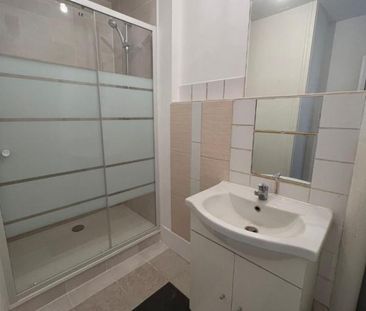 Location Appartement 3 pièces 60m² ST ETIENNE DU ROUVRAY 76800 - Photo 2