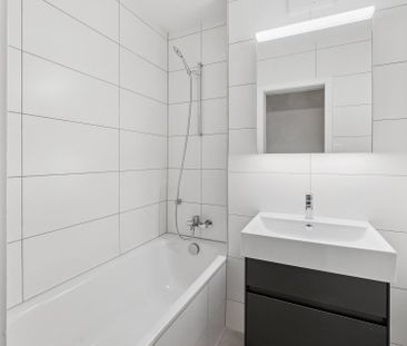 Your home with new kitchen and bathroom - Foto 4