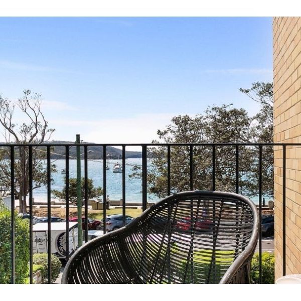 Balmoral beach unit boasts superb water views - Photo 1