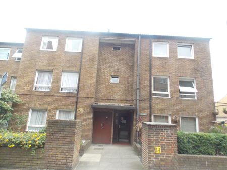 1 bedroom flat to rent - Photo 5