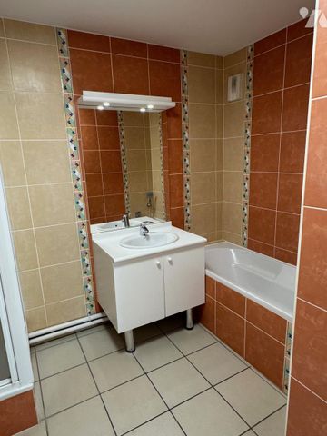 Faches Thumesnil, grand appartement T3, 2 chambres, terrasse, parking, double garage 965€ et 115€ ch - Photo 4