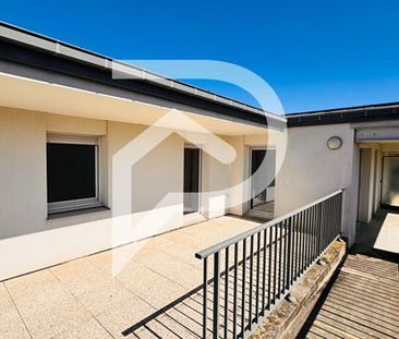 Appartement 4 pièces 88m2 REIMS 1 230 euros - Photo 3