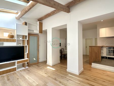 Location Appartement 4 pièces 80m² MARSEILLE 7ème - Photo 2