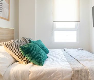 Avenida del Cardenal Herrera Oria, Madrid, Community of Madrid 28034 - Photo 5