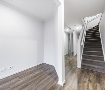 55 Cetona Street, Fraser Rise VIC, Belconnen - Photo 3