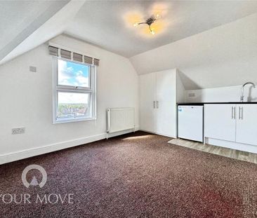 1 bedroom detached house to rent - Photo 2