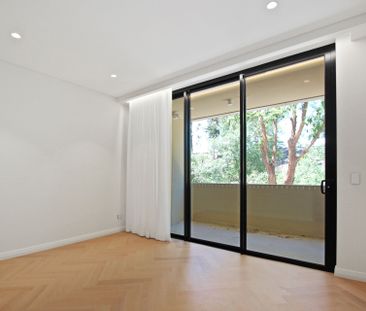 Brand New Luxury 4 Bedroom Townhouse with Lift & High End Finishing - Photo 5