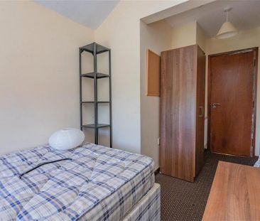 5 bedroom terraced house to rent - Photo 4