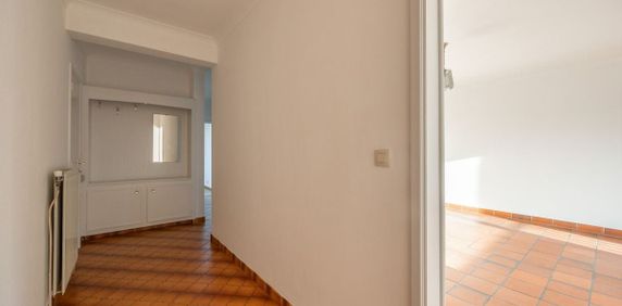 Appartement te huur in Bilzen voor € 825 met 2 slaapkamers - Photo 2