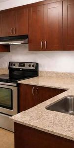 1 CH - 1 SDB - Montréal - $1,175 /mo - Photo 3