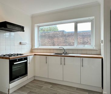 3 bedroom apartment to rent - Photo 6