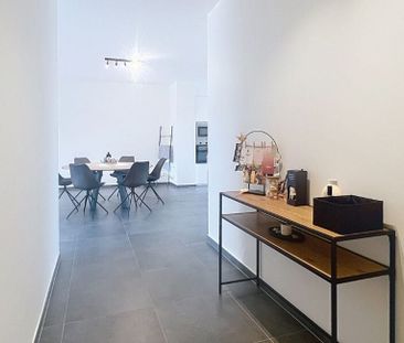 Appartement te huur in Oostrozebeke voor € 800 met 2 slaapkamers - Photo 3