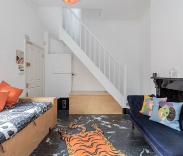 1 Bed Maisonette, Perseverance Works, E2 - Photo 5