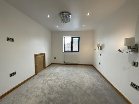 4 bedroom detached house to rent - Photo 5