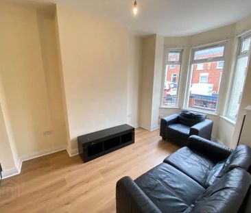 106 My Lady`s Road, Ravenhill, Belfast, BT6 8FB - Photo 6