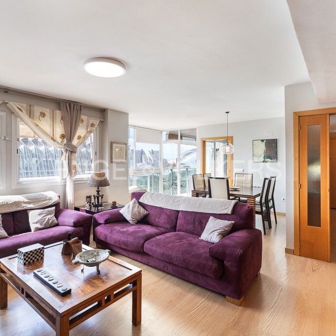 Apartamento de alquiler en Passeig de L'albereda, Penya - Roja - Avda. Francia - Photo 1