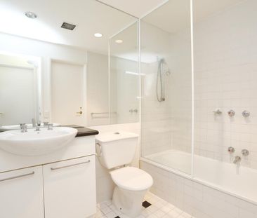 38/1 Wellington Crescent, East Melbourne VIC 3002 - Photo 5