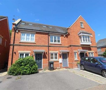 Derisley Close, Byfleet, West Byfleet, KT14 - Photo 2