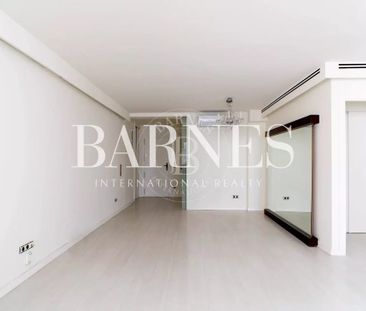 Madrid, Community of Madrid 28010 - Photo 5