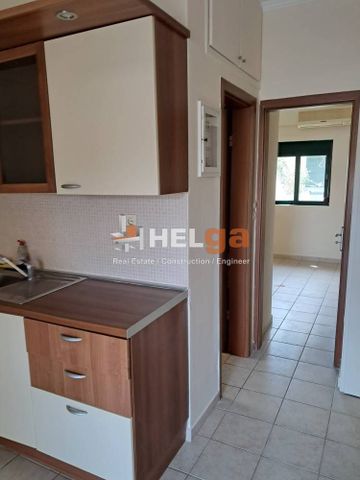 Studio/Γκαρσονιέρα για ενοικίαση Κέντρο (Ρίο) - Photo 5