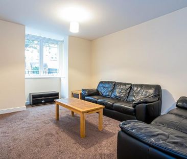 4 bedroom townhouse to rent - Photo 1