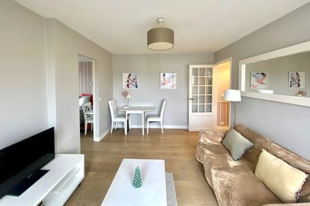 Appartement à louer rue Geoffroy Saint Hilaire, Paris 5ème - Photo 2