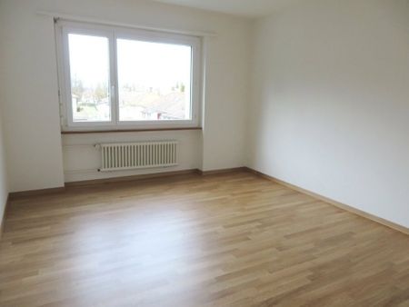 3.5 Zimmer, 63 m², 2. Stock - Foto 2