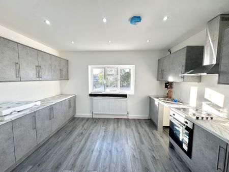 Greenford Avenue, W7 - Photo 5