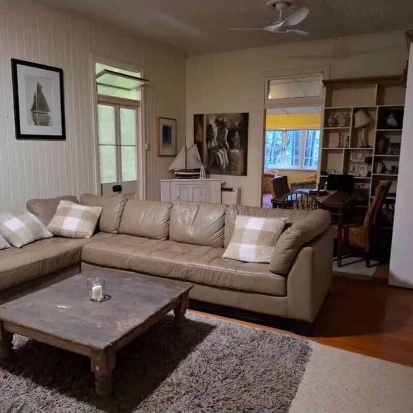 Yandina - Photo 1