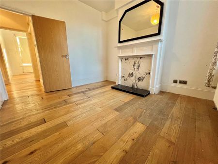 3 bedroom apartment to rent - Photo 4