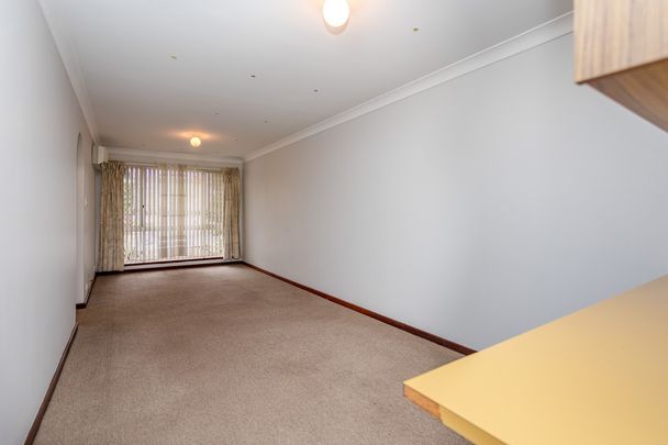 Affordable Comfort in a Prime Location – Everything at Your Doorstep - Photo 1