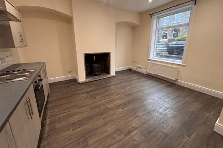 2 bedroom terraced house to rent - Photo 5