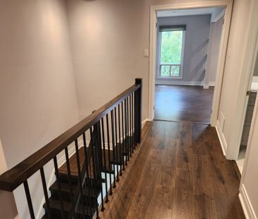 For Lease - 7 Poplar Crescent, Aurora, Ontario - Photo 5