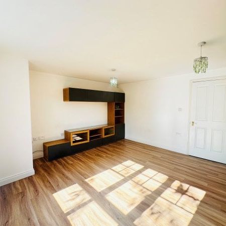 Seymour Court, Nottingham, NG7 - Photo 1