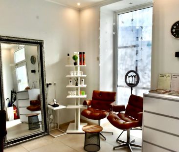 Attraktiver Beauty-Salon – Ideal für Ihren Erfolg! - Photo 2