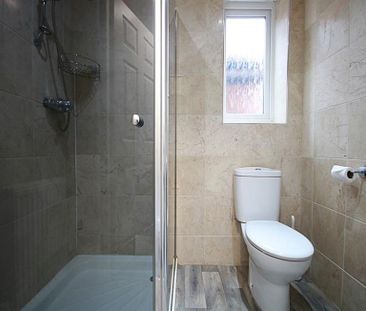 5 Bedroom Detached To Let - Photo 6