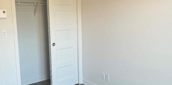 2 CH - 1 SDB - Terrebonne - $2,000 /mo - Photo 2