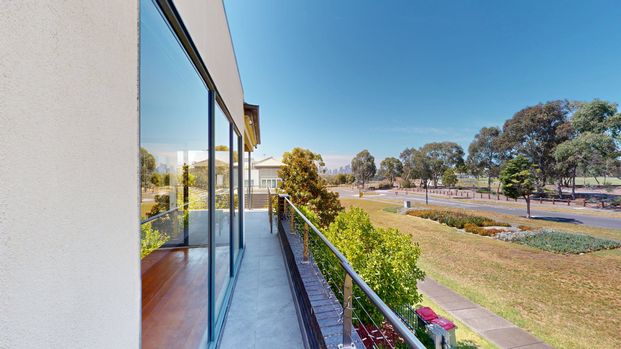 Unbeatable View Residence in a prestigious pocket of Maribyrnong!!! - Photo 1