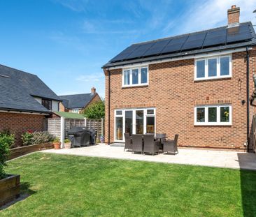 Waring Crescent, Aylesbury, Aston Clinton - Photo 4