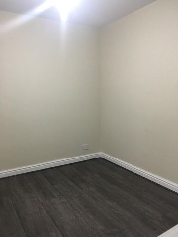 1 Bed Flat, Overstone Road, W6 - Photo 3