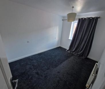 3 bedroom end of terrace house to rent - Photo 1