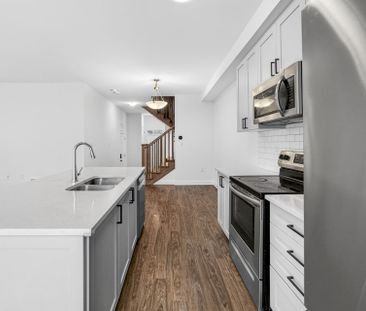 For Lease - 1576 Moira Crescent, Milton, Ontario - Photo 4