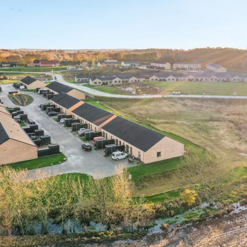 Moderne 2-værelses rækkehus til leje i Silkeborg - Photo 1