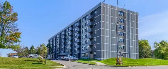 145 & 147 Wellington St. | 147 Wellington St., Aurora - Photo 1