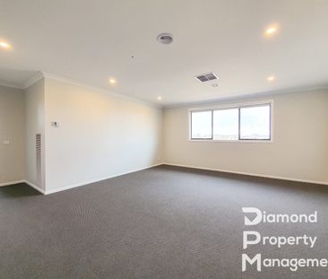 Generous Family Home with Expansive Corner in Truganina - Photo 1