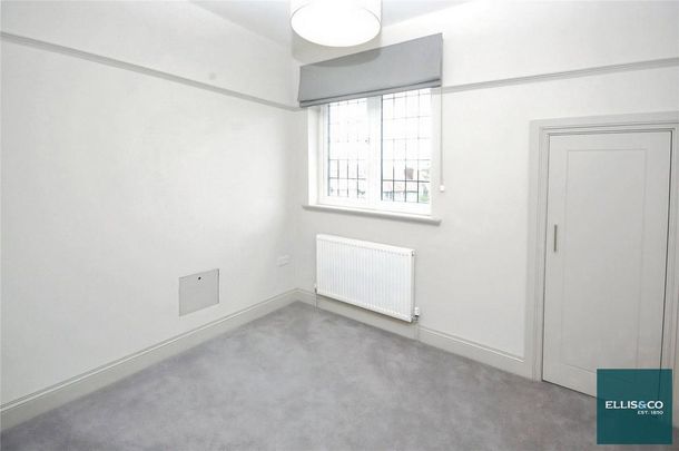 4 bedroom semi-detached house to rent - Photo 1