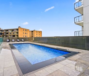 Paramount on Parkes - 1 Bed Unit on 21st Floor - Photo 4